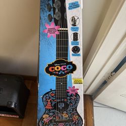 Kids coco guitar