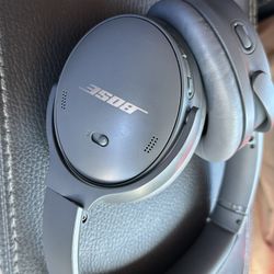 Bose Quietcomfort Sound Canceling Bluetooth Headphones
