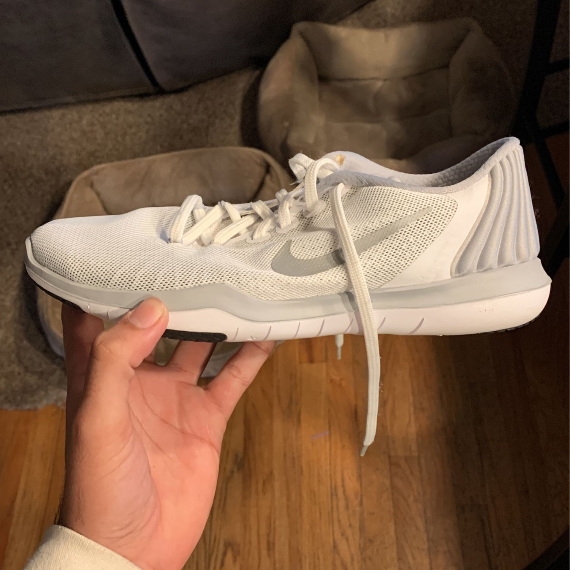 Women’s Nike Running Shoe 7.5