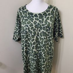 Olive Green Animal Print Lightweight Sweater Size 1X 