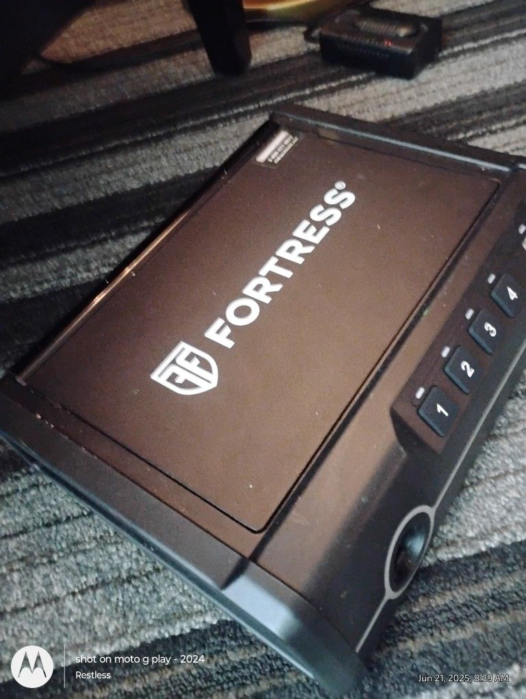 Fortress Biometric Safe