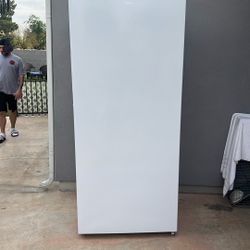 Midea Refrigerator/freezer 