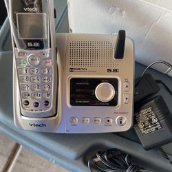 VTech 5.8 GHz Cordless Phone With Answering Machien