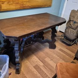 Nice Used Solid Wood Vintage Entry Table. 