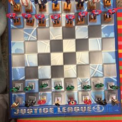 Pressman Justice League Chess Game Set Complete No Box