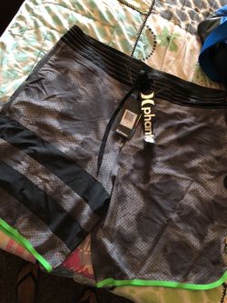 Phantom Fuse 3 board shorts