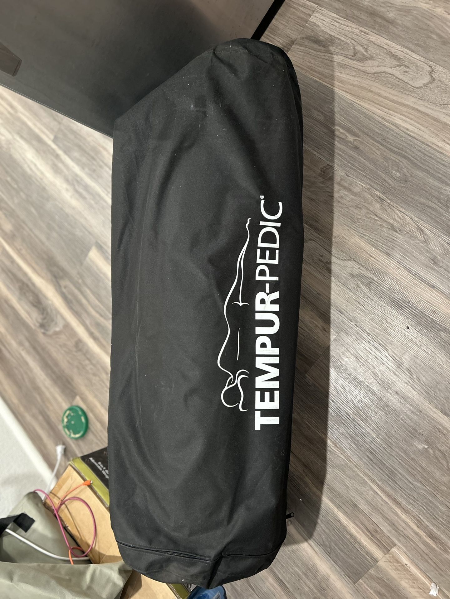 New twin bed Tempurpedic