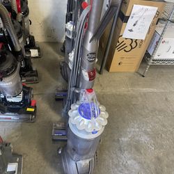 Dyson Ball Vacuum Like New
