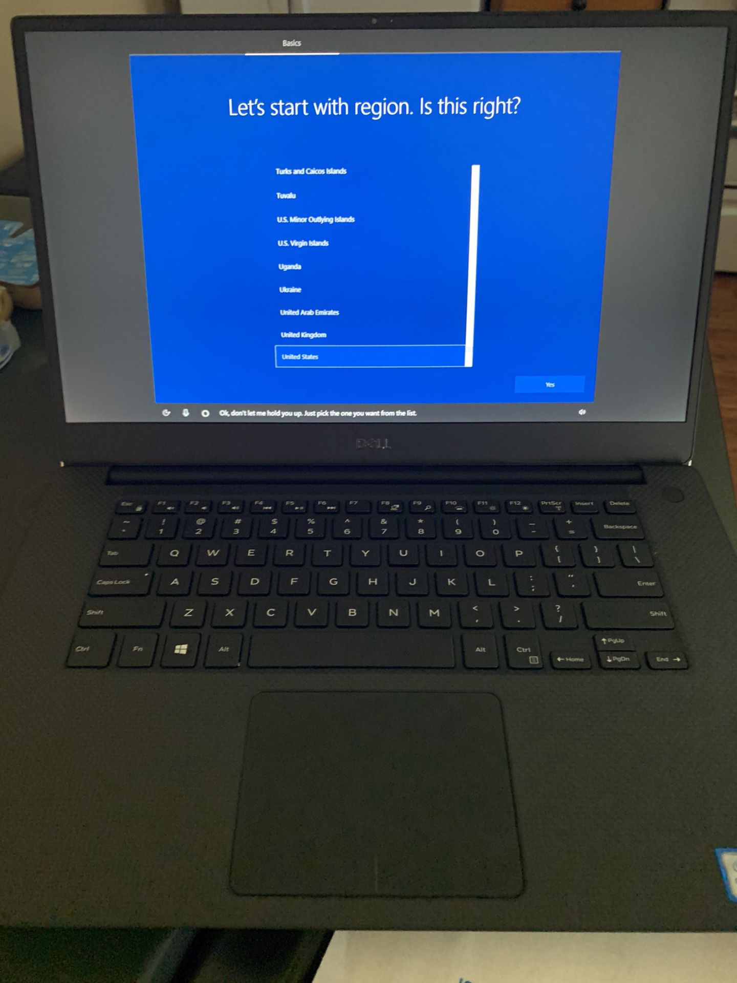 DELL XPS 15 7590
