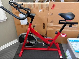 Sunny Health & Fitness SF-B1001 Chain Drive Indoor Cycling Bike - Red - Excellent Condition!