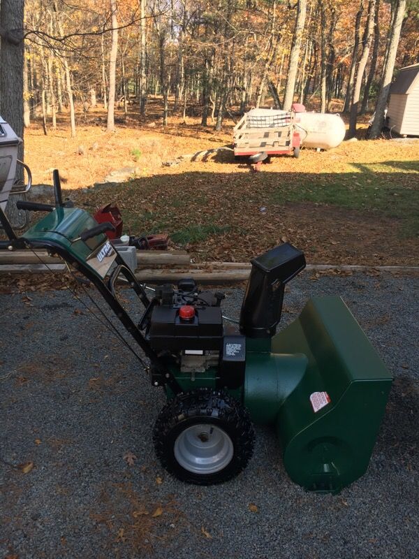 MURRAY ULTRA 29 IN 10 HP SNOWBLOWER