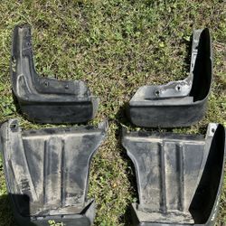   ***Good condition mud guards/flaps 2004-2008 Acura TSX***