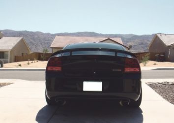 Sell my. 2006 Dodge Charger SRT-8 FWDWheelss
