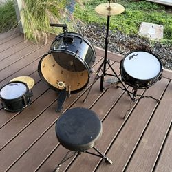 Little Kids Drum Set