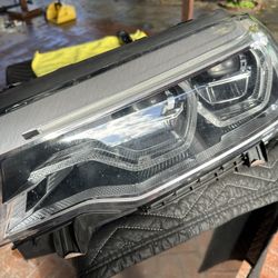 2017 Bmw 5 Series Left Headlight Adaptive Led