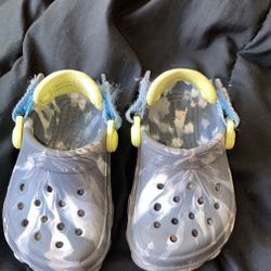 Crocs Size 5