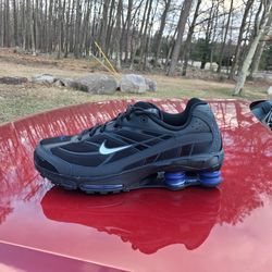 Brand New And Original Men's Nike Shox Sneakers Size 11.5