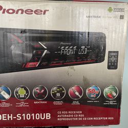 Pioneer Single CD Player, DEH-S1010UB Smartphone Control 
