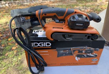 RIDGID 6.5 Amp Corded 3 in.W x 18 in.L Heavy-Duty Variable Speed Belt Sander 