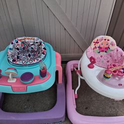 Baby Walkers each plays music 🎶 $20 each used clean eachbworks good south la.90043