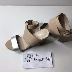 Woman Sandals Size 6