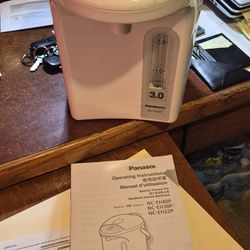 Hot Water Pot Electric Thermopot/ Panasonic  NC - Eh 30p