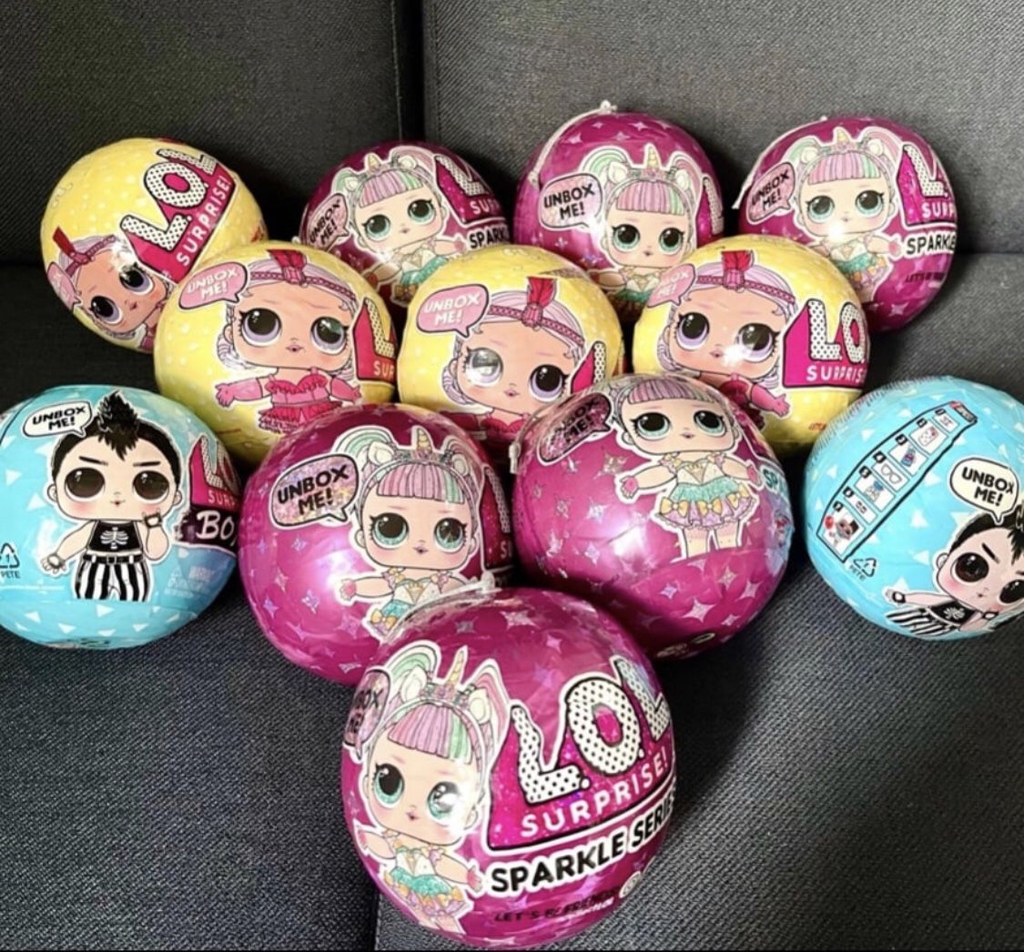 Lol  12 dolls(one set only)