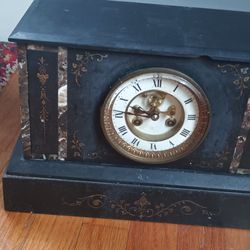 Mantle Clock 