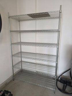 Shelving rack