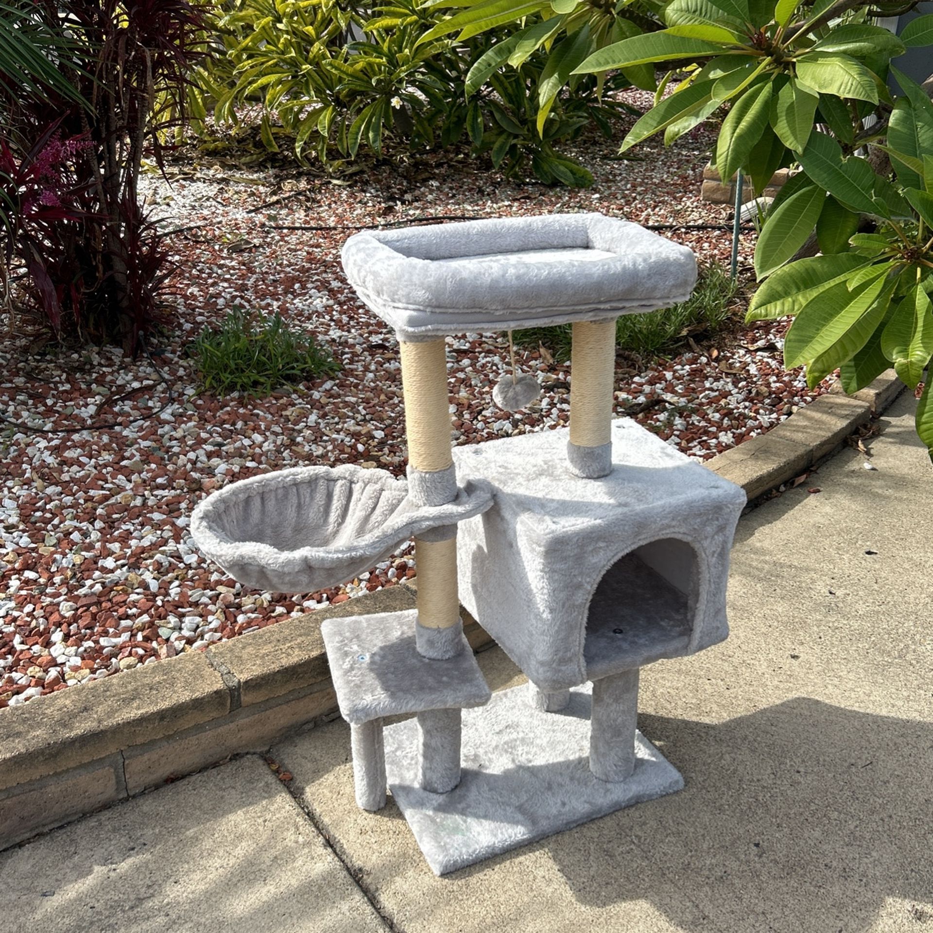 Cat Tree Post