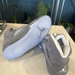 Jordan 5s wold grey