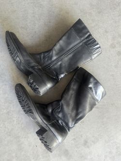 Leather boots women size 8