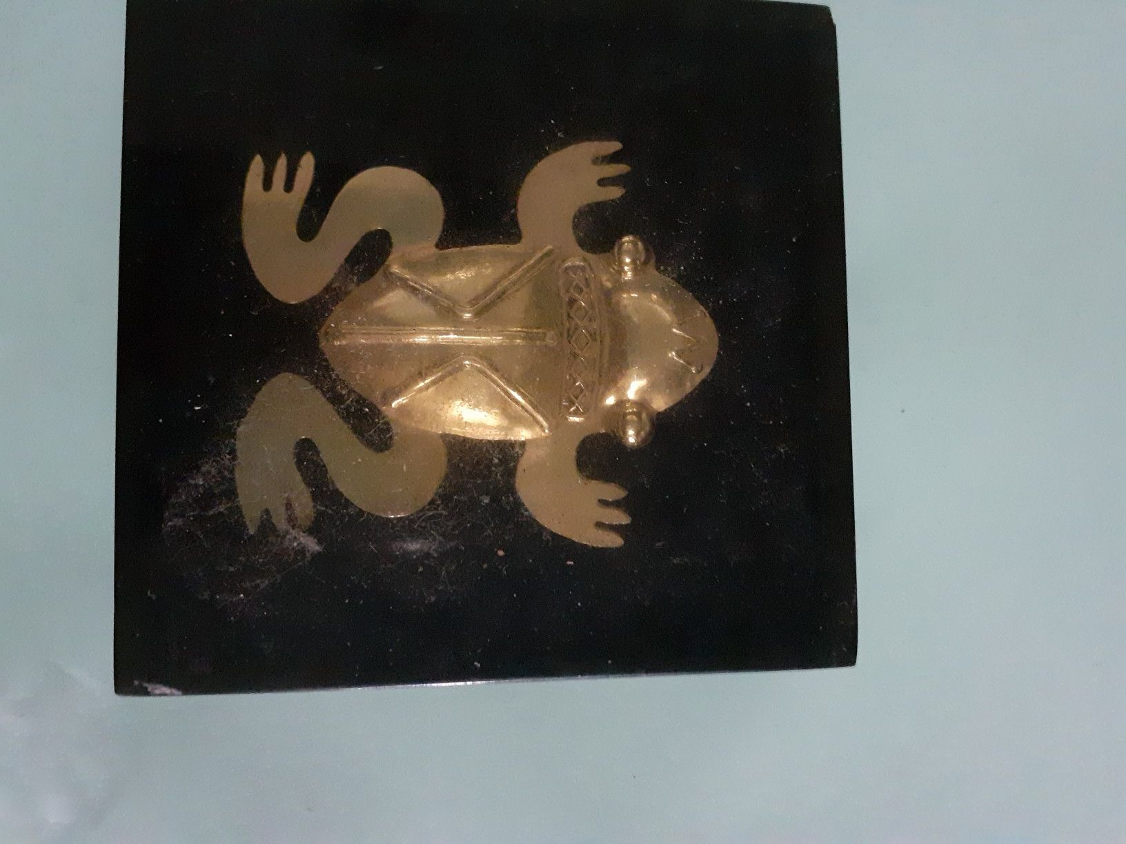 Cool paperweight piece