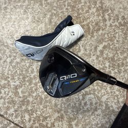 Taylor Made Qi 10 Tour Three Wood.   Tour Stiff Shaft.