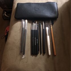 Makeup Brushes W/ Bag