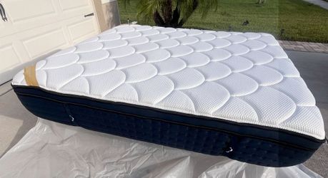King size Premier rest pillow top mattress