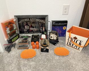 Halloween Decor 