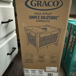 New: Graco Pack n Play simple solutions
