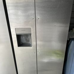 Side By Side Refrigerator 
