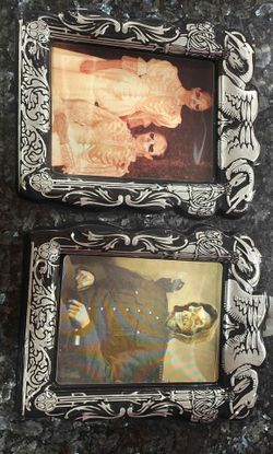 Halloween decoration and craft kits