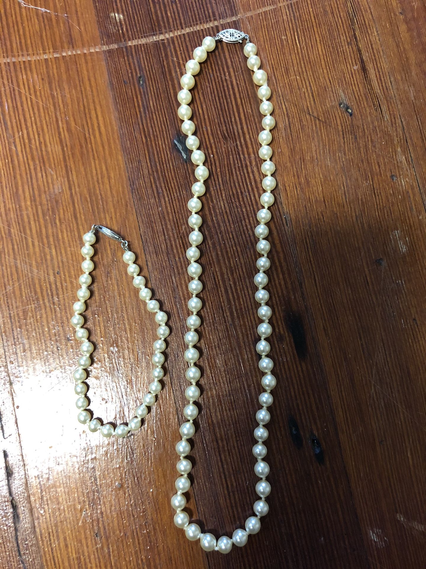 Genuine Cultured Pearl set, costume pearl necklaces, bracelets