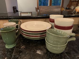 Set of 8 Farmhouse Dishes