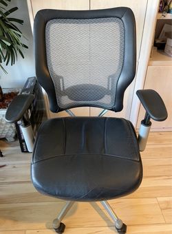 BIG REDUCTION - Adjustable Mesh Black Office Chair