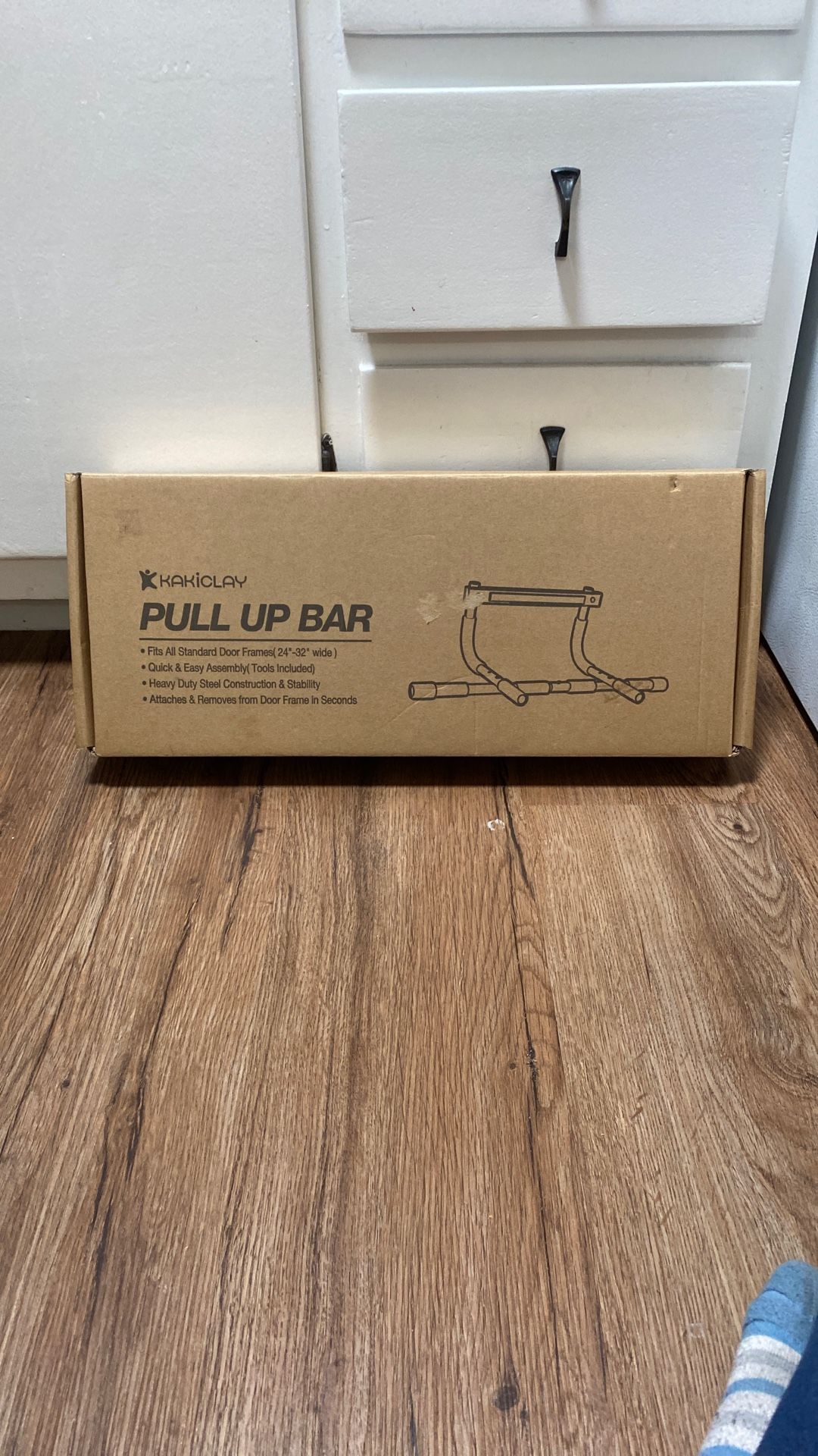 Pull Up Bar