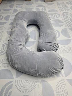 Momcozy Full Body Pregnancy Pillow