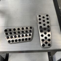 2020 Dodge Charger Foot Pedals