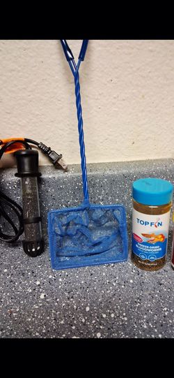 Fish tank supplies everything $15 Pickup 2-11 Pm Rainbow/charleston Cash Only Read Description