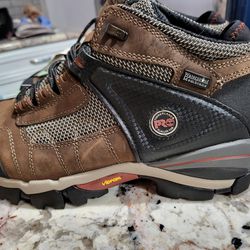 Brand New Work Boots Size M8.5