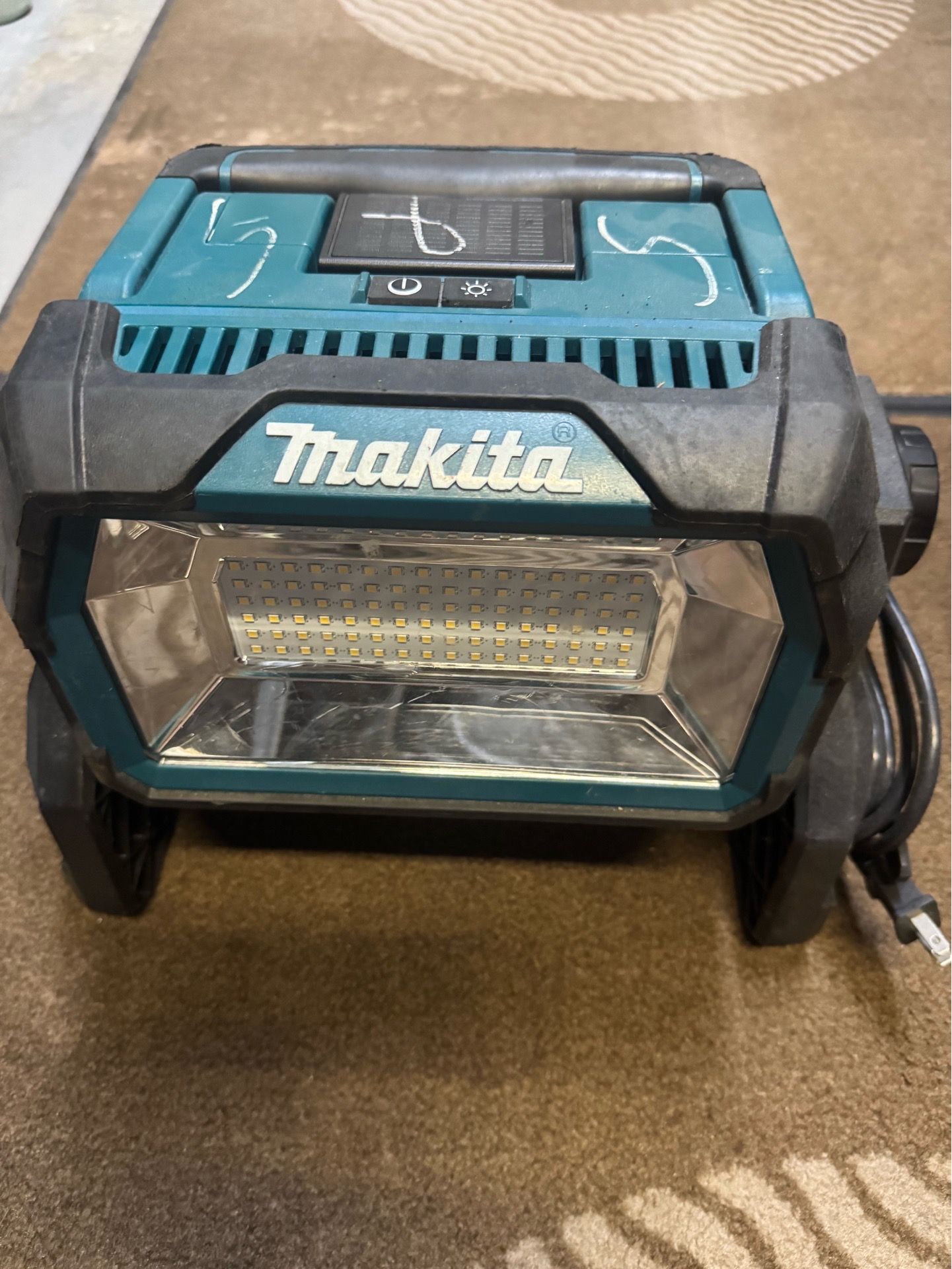 Makita light 18v