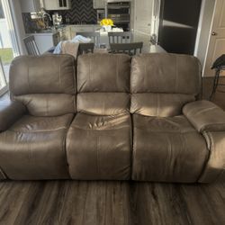 couch and loveseat set with recliners